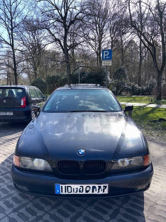 Gebraucht BMW 523 170 PS (125 kW) 1997 Schwarz Limousine