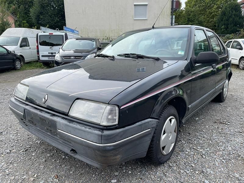 Gebraucht Renault 19 73 PS (53 kW) 1991 Schwarz Limousine
