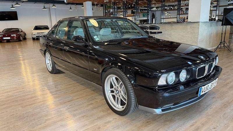 Gebraucht BMW M5 Performance 340 PS (250 kW) 1995 Schwarz Limousine
