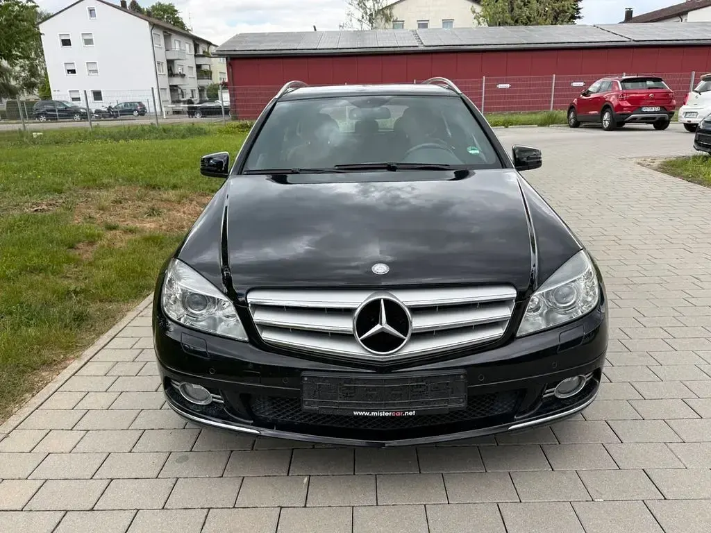 Gebraucht Mercedes C250 204 PS (150 kW) 2009 Schwarz Kombi
