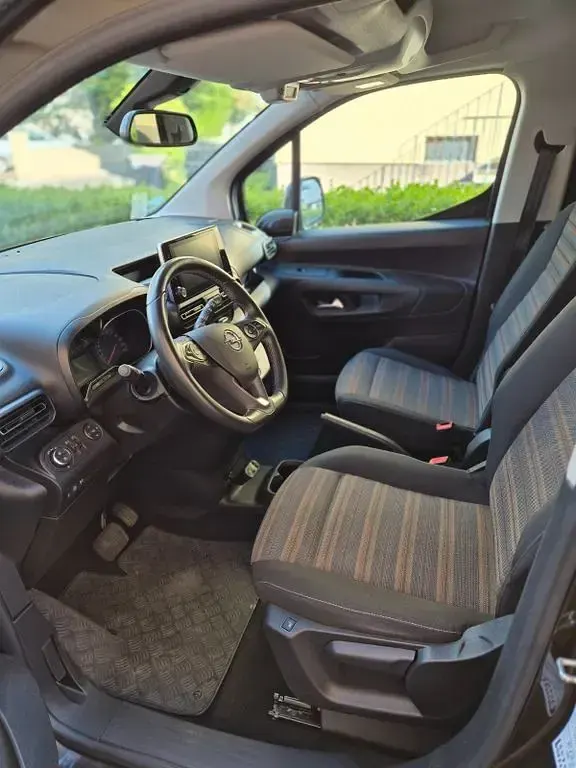 Gebraucht Opel Combo Life Innovation 131 PS (96 kW) 2020 Braun Limousine