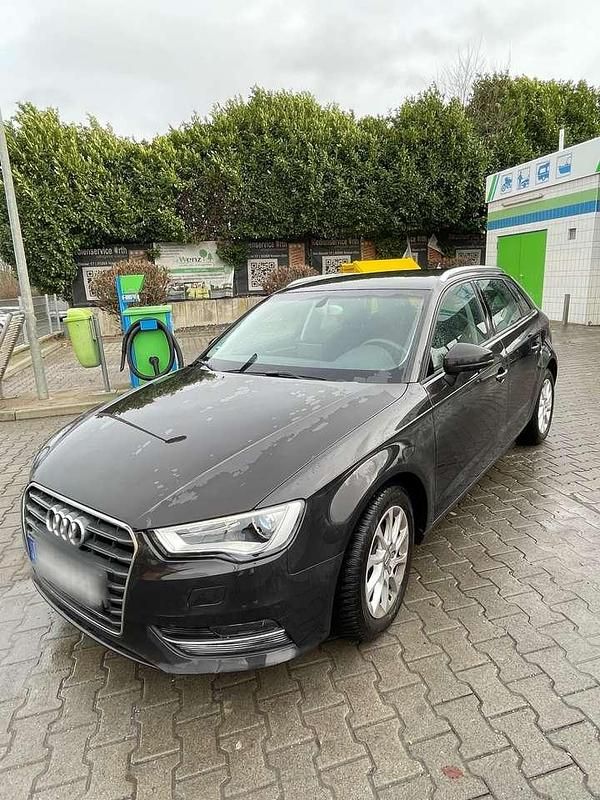 Gebraucht Audi A3 Attraction 105 PS (77 kW) 2014 Kombi