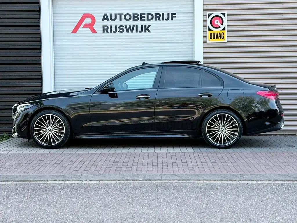 Gebraucht Mercedes C300e AMG line 204 PS (150 kW) 2022 Schwarz Limousine