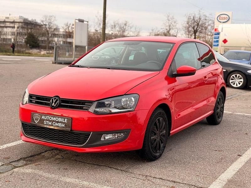 Rot Gebraucht 2011 VW Polo Team Kleinwagen | 4.499 € (Fairer Preis) - Bild 1/4