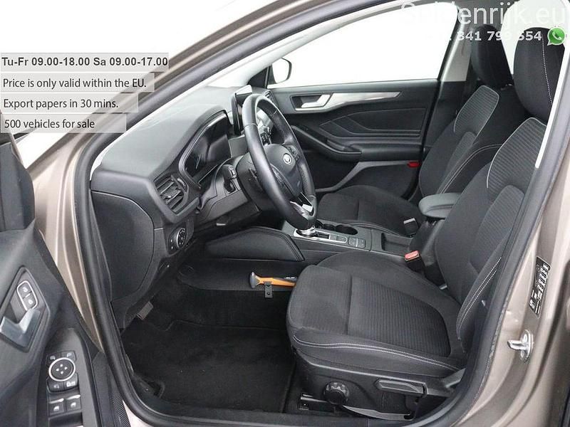 Gebraucht Ford Focus Titanium 125 PS (91 kW) 2019 Grau Limousine