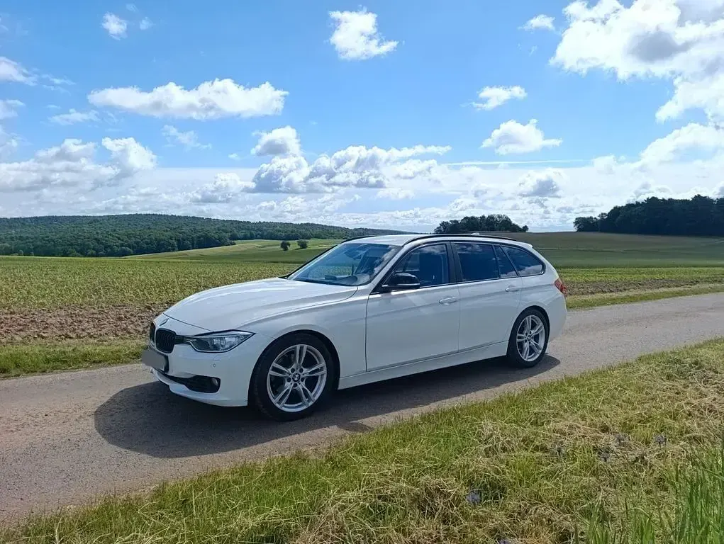 Gebraucht BMW 320 M Performance 200 PS (147 kW) 2013 Weiß Kombi