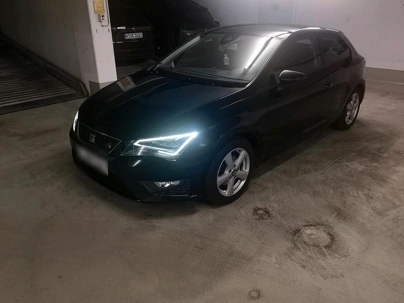 Gebraucht Seat Leon FR 150 PS (110 kW) 2015 Schwarz Coupé