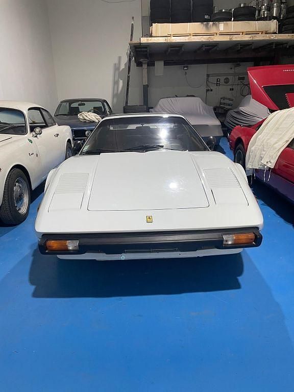Weiß Gebraucht 1979 Ferrari 308 Cabrio | 55.000 € - Bild 1/4