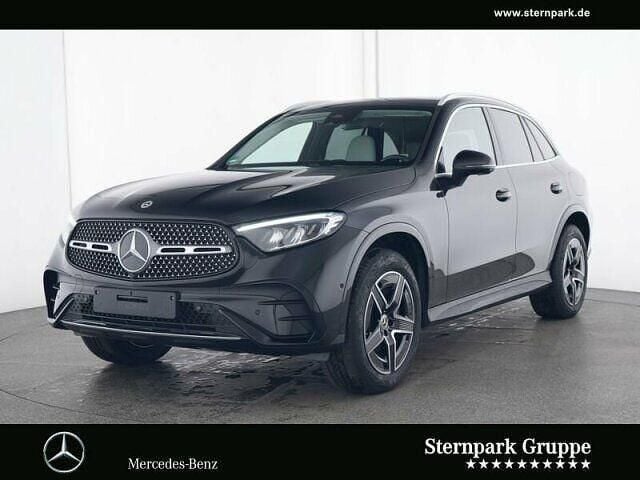 Lack obsidianschwarz Gebraucht 2024 Mercedes GLC300e AMG SUV | 65.980 € (Guter Preis) - Bild 1/4