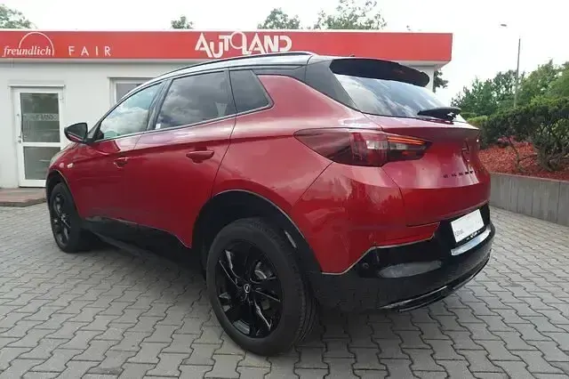 Gebraucht Opel Grandland X 131 PS (96 kW) 2022 Rot SUV