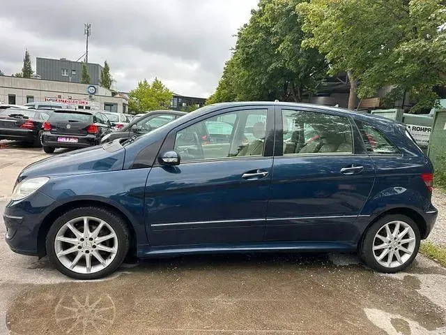 Gebraucht Mercedes B200 2007 Blau Van / Kleinbus