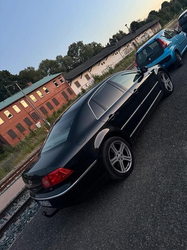 Schwarz Gebraucht 2005 VW Phaeton Limousine | 1.850 € (Superpreis) - Bild 1/4
