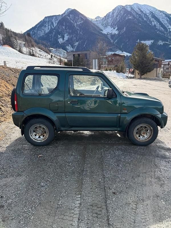 Gebraucht Suzuki Jimny 48 PS (35 kW) 2005 Grün SUV