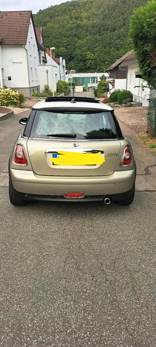 Usata Mini Cooper 120 CV (88 kW) 2010 Marrone Utilitaria
