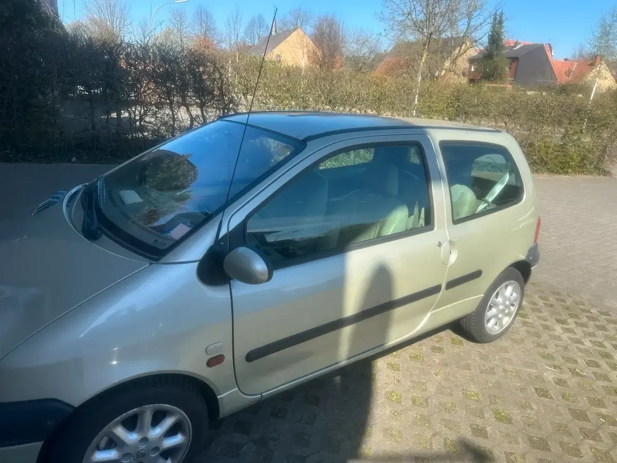 Gebraucht Renault Twingo 58 PS (42 kW) 2000 Grün Kleinwagen