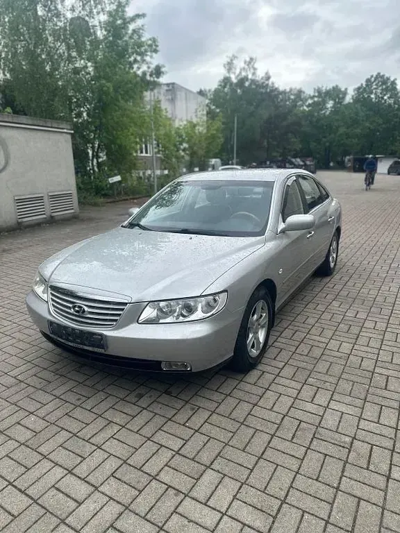 Gebraucht Hyundai Grandeur 235 PS (172 kW) 2007 Silber Limousine