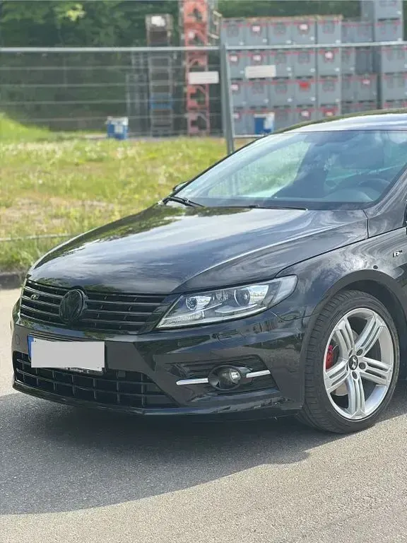 Second-hand VW Passat R-line 184 CP (135 kW) 2015 Negru Berlinǎ