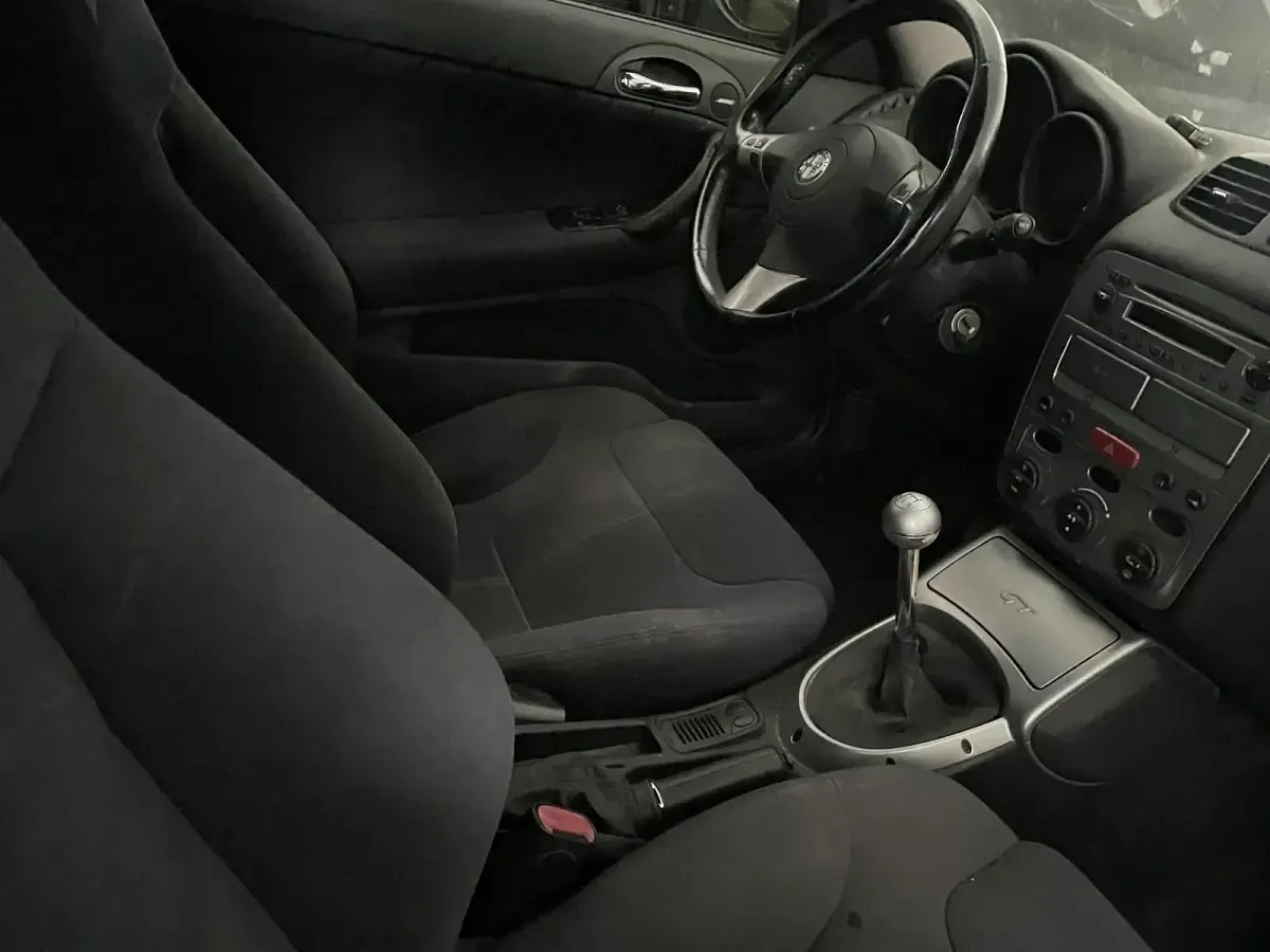 Gebraucht Alfa Romeo GT 165 PS (121 kW) 2006 Schwarz Coupé