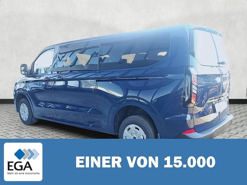 Neu Ford Transit Custom Trend 150 PS (110 kW) 2026 Rot Van