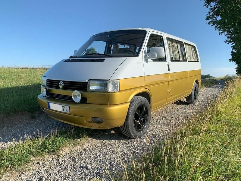 Gebraucht VW T4 102 PS (75 kW) 1998 Gold Van