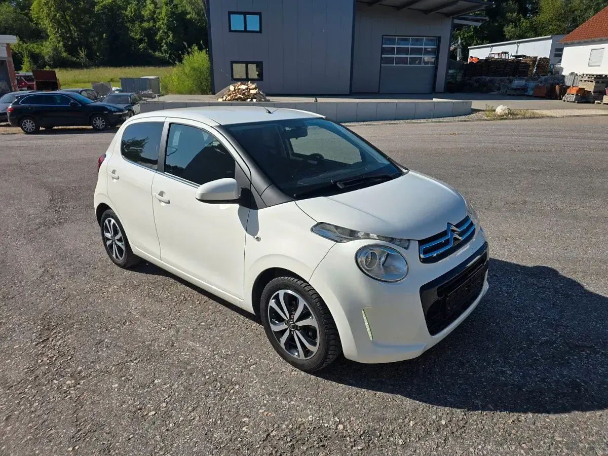 Gebraucht Citroën C1 Shine 82 PS (60 kW) 2015 Weiß Kleinwagen