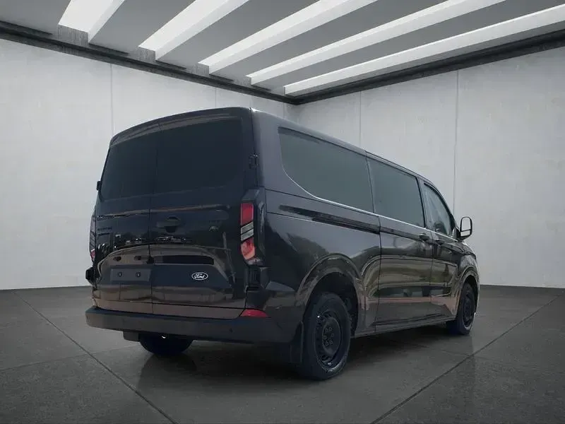 Gebraucht Ford Transit Custom 136 PS (100 kW) 2026 Schwarz Limousine