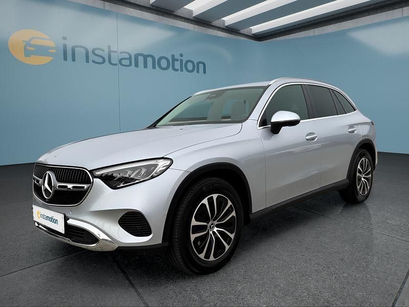 Silber Gebraucht 2022 Mercedes GLC200 SUV | 46.099 € (Fairer Preis) - Bild 1/4