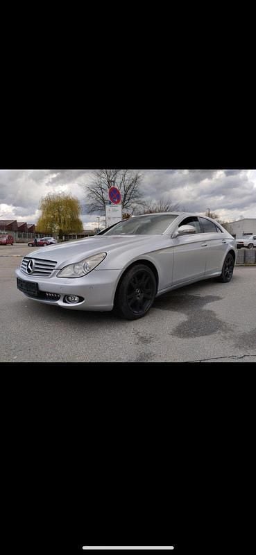 Gebraucht Mercedes CLS320 224 PS (164 kW) 2006 Silber Limousine