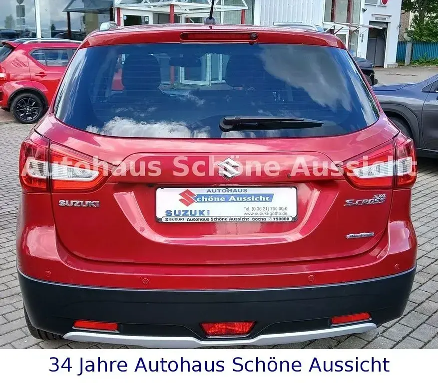 Gebraucht Suzuki SX4 S-Cross Comfort+ 140 PS (102 kW) 2017 Rot SUV