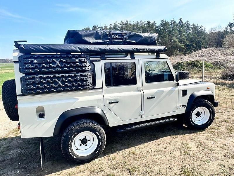 Gebraucht Land Rover Defender 122 PS (89 kW) 2000 Beige Kombi