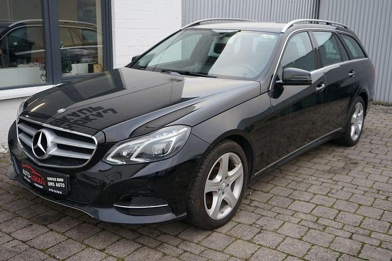Gebraucht Mercedes E250 204 PS (150 kW) 2014 Schwarz Kombi