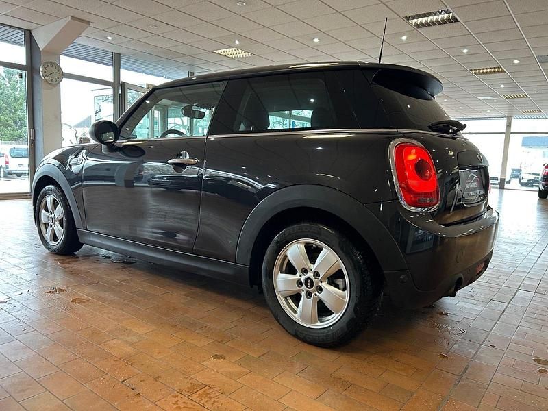 Gebraucht Mini ONE 102 PS (75 kW) 2014 Iced chocolate Kleinwagen