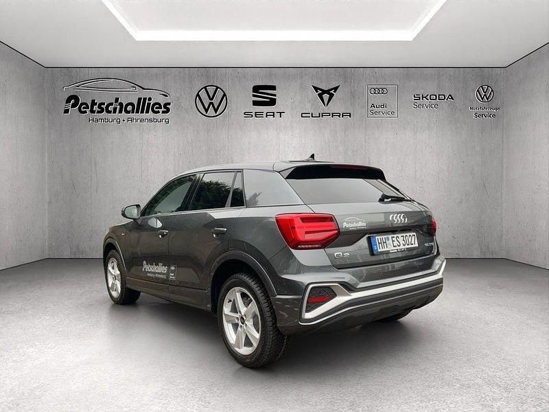 Gebraucht Audi Q2 S-Line 150 PS (110 kW) 2025 Grau SUV