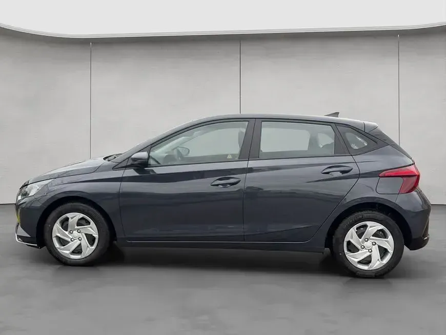 Ny Hyundai i20 Select 101 HK (74 kW) 2025 Grå Hatchback