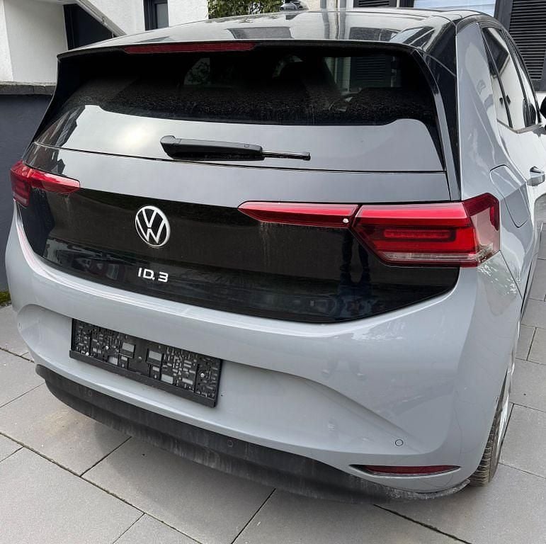 Gebraucht VW ID.3 Pro 150 kW (204 PS) 2023 Grau Kleinwagen