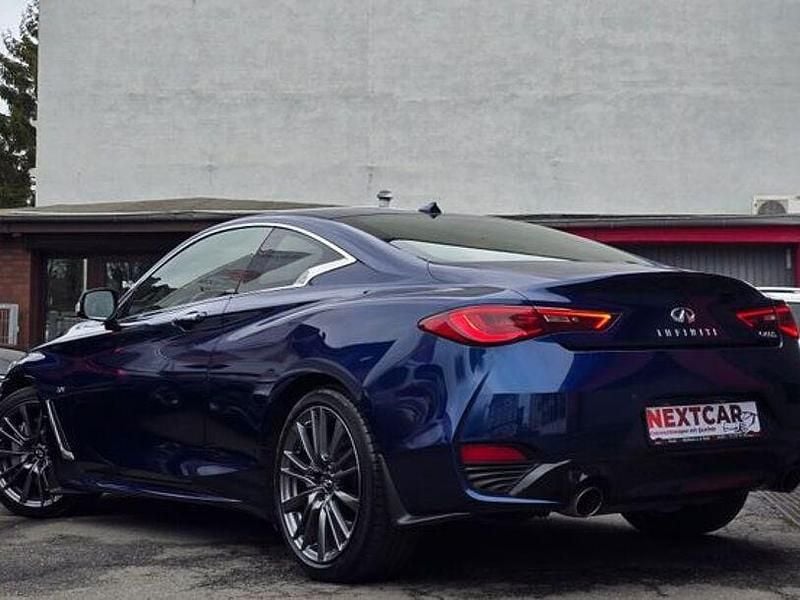 Gebraucht Infiniti Q60 211 PS (155 kW) 2018 Blau Coupé