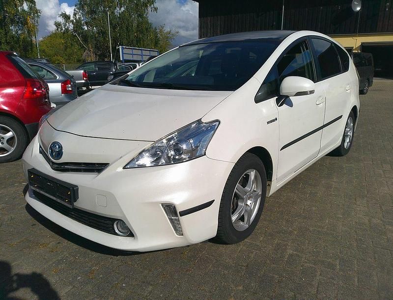 Weiß Gebraucht 2013 Toyota Prius Kleinwagen | 14.500 € (Teuer) - Bild 1/4