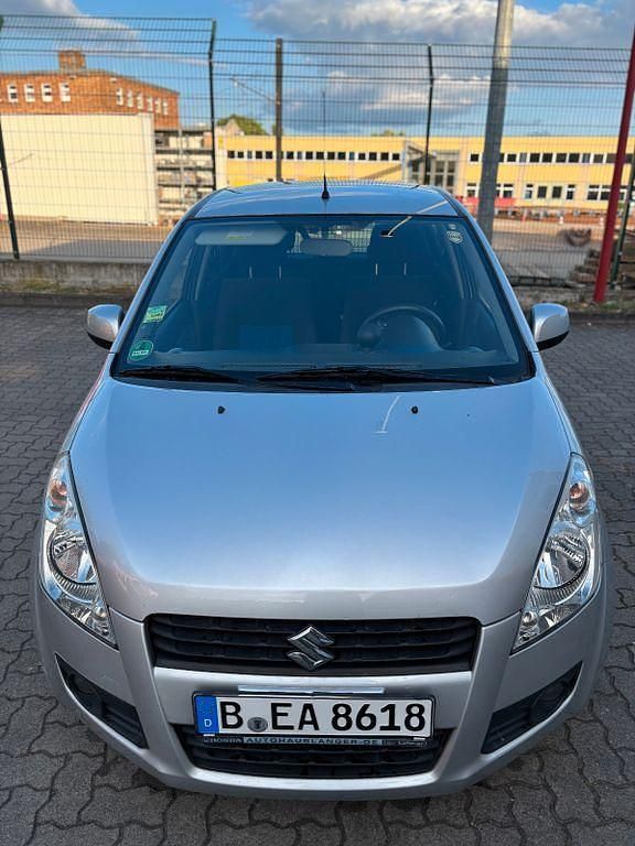 Grau Gebraucht 2008 Suzuki Splash Club Kleinwagen | 4.850 € (Etwas zu teuer) - Bild 1/4
