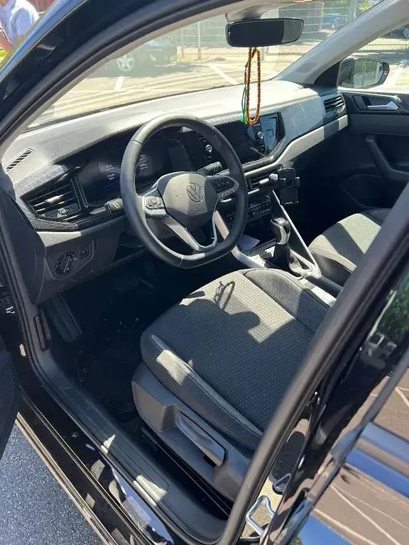 Gebraucht VW Polo Life 116 PS (85 kW) 2025 Schwarz Kleinwagen