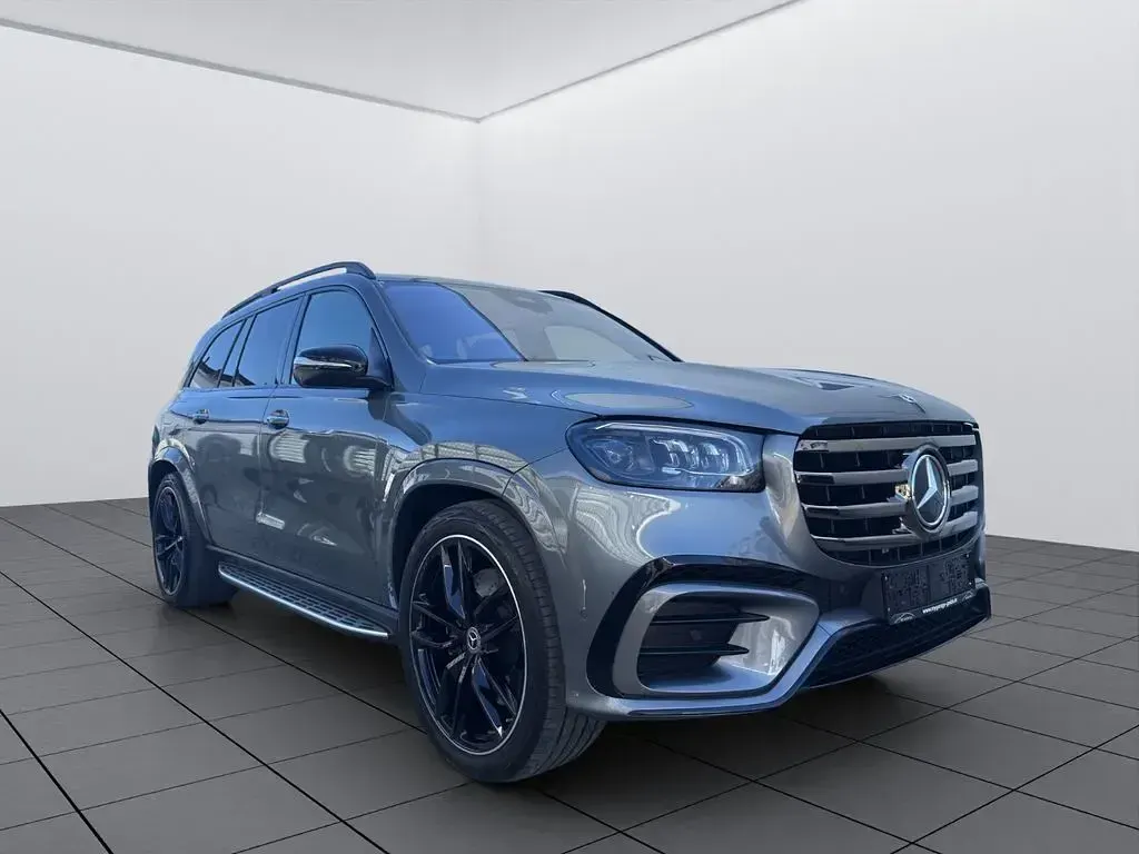 Gebraucht Mercedes GLS450 AMG 381 PS (280 kW) 2025 Selenitgrau  metalliclack SUV