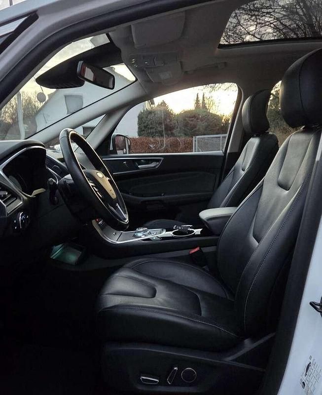 Second-hand Ford S-MAX S 190 CP (139 kW) 2020 Alb Monovolum