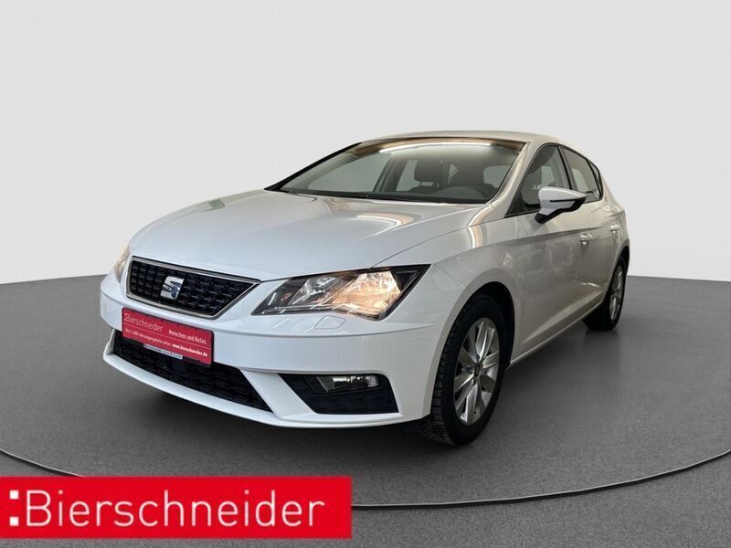 Weiss Gebraucht 2019 Seat Leon Style Limousine | 13.850 € (Fairer Preis) - Bild 1/4