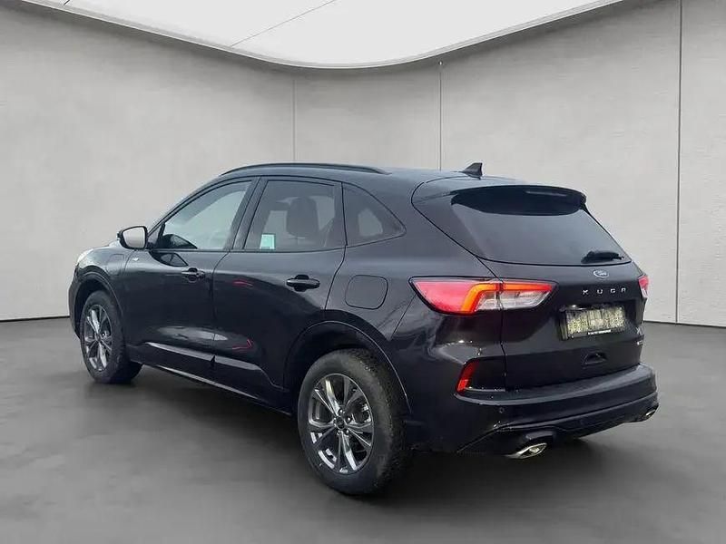 Gebraucht Ford Kuga ST-Line 224 PS (164 kW) 2022 Agate black metallic SUV
