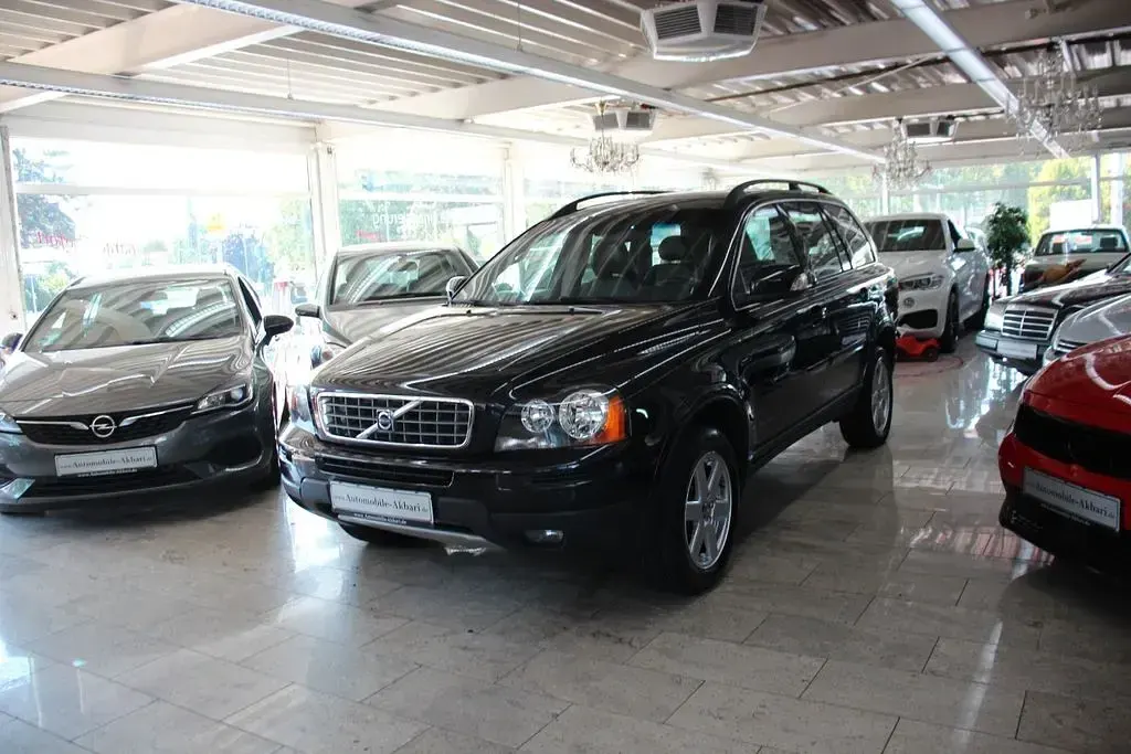 Gebraucht Volvo XC90 Momentum 185 PS (136 kW) 2007 Schwarz SUV