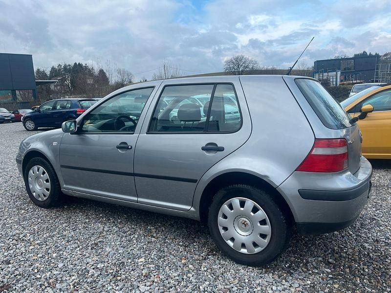 Gebraucht VW Golf IV 101 PS (74 kW) 2002 Grau Limousine