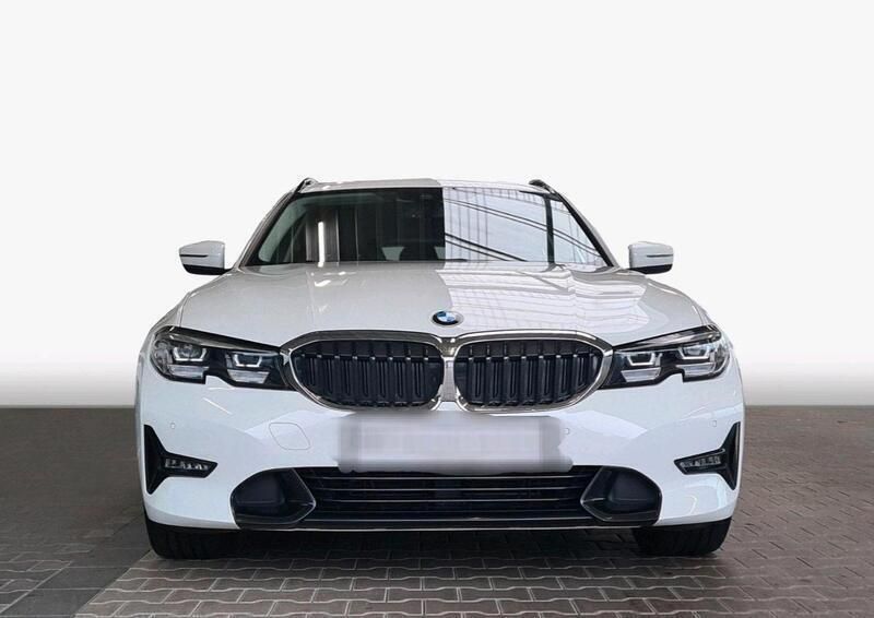 Weiß Gebraucht 2020 BMW 318 Sport Line Kombi | 22.100 € (Fairer Preis) - Bild 1/4
