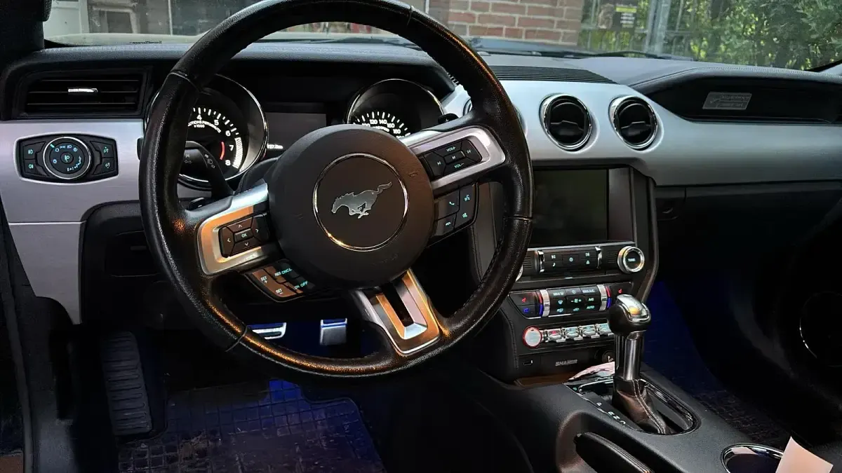 Occasion Ford Mustang Fastback 421 ch (309 kW) 2016 Noir Coupé