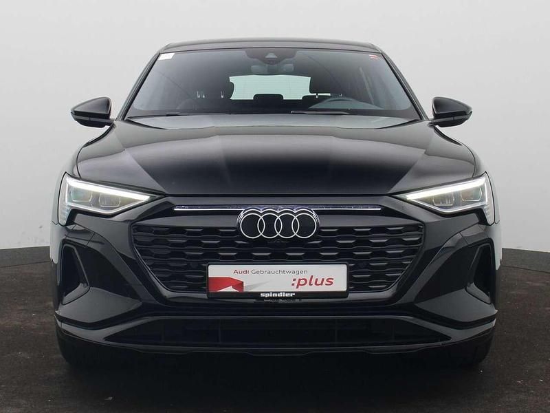 Gebraucht Audi Q8 e-tron Advanced Plus 250 kW (340 PS) 2023 Mythosschwarz metallic SUV