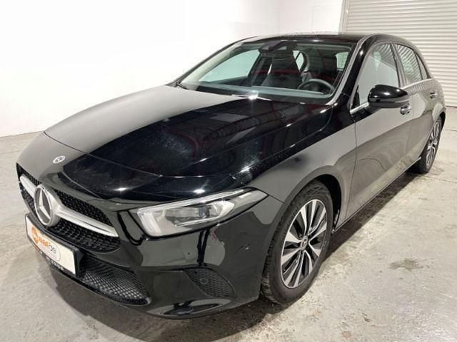 Gebraucht Mercedes A220 190 PS (139 kW) 2021 Nachtschwarz Limousine