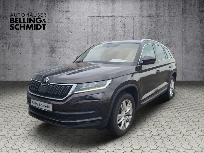 Andere farbe Gebraucht 2018 Skoda Kodiaq Style SUV | 24.440 € (Guter Preis) - Bild 1/4